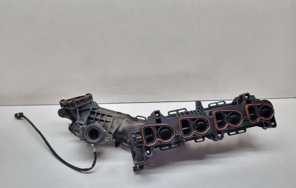 BMW 3 F30 F35 F31 Intake manifold 8513655