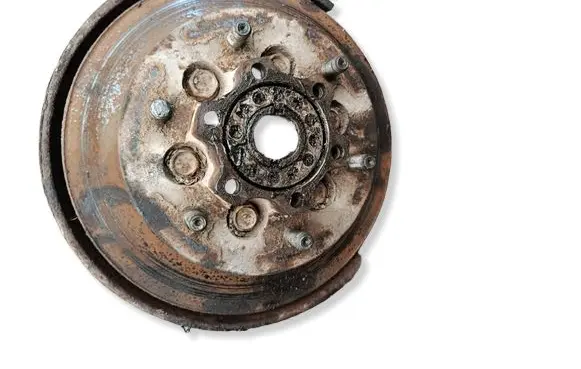 Isuzu Trooper Front wheel hub 