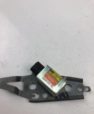 Lexus GS 300 350 430 450H Airbag deployment crash/impact sensor 8986030130