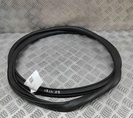 Opel Crossland X Rubber seal rear door 13170855