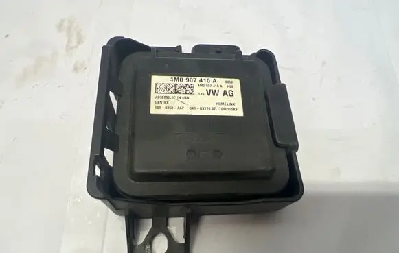 Audi A4 S4 B9 Garage door switch 4M0907410A