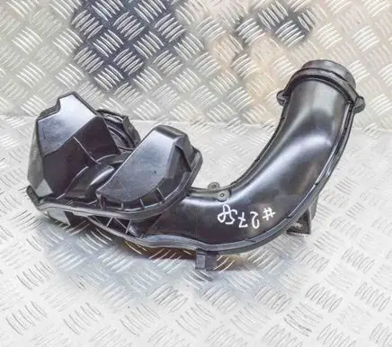 Volvo S90, V90 Air intake duct part 31370120