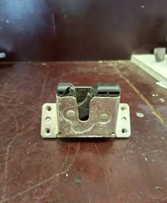 Opel Meriva A Loading door lock 