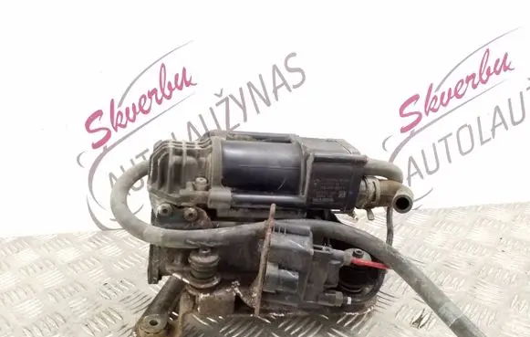 BMW 5 G30 G31 G38 Air suspension compressor/pump 6886721 05092017 19412710