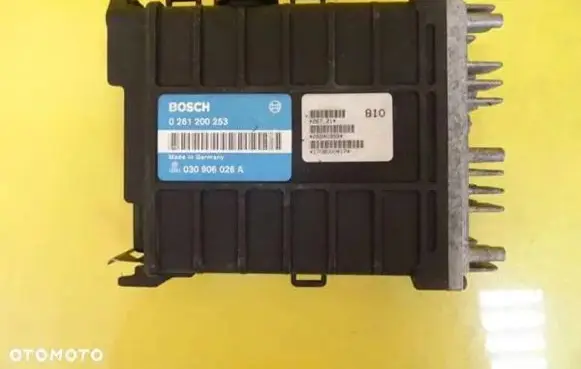 Volkswagen Polo III 6N 6N2 6NF Engine control unit/module 030906026A 0261200253