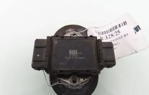 Volkswagen PASSAT B5 Combustion control unit/module 
