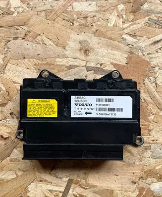 Volvo V40 Airbag control unit/module 31406631 T141611172732