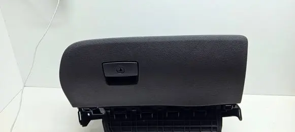 BMW X3 F25 Glove box 105019669 9210486