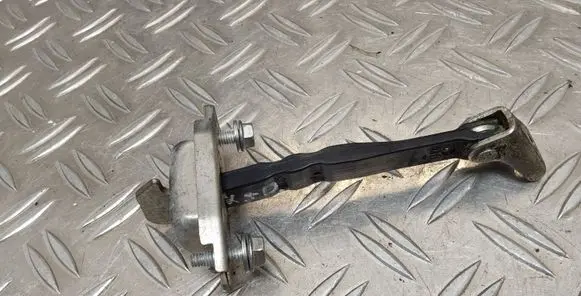 Toyota RAV 4 (XA40) Front door check strap stopper