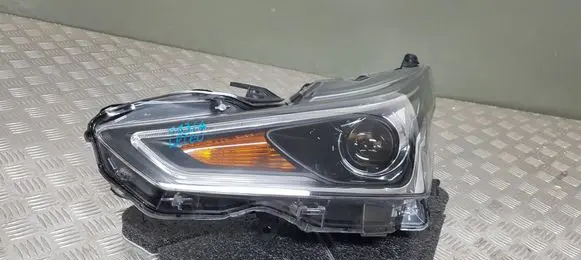 Toyota Aygo AB40 Headlight/headlamp 1134AS