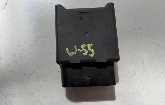 Volkswagen Golf VII Fuel injection pump control unit/module 5Q0906093A 040714 1417004032