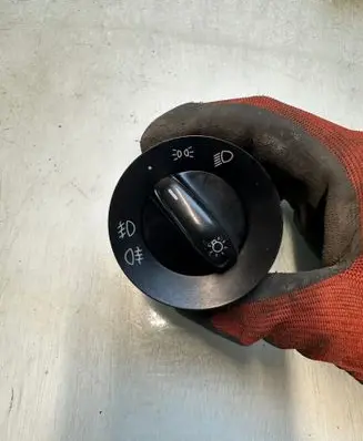 Porsche Cayenne (9PA) Light switch 7L5941531B 04056920