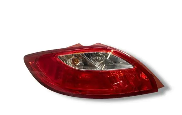Mazda 2 Rear/tail lights D65151160