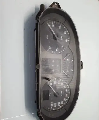 Renault Scenic I Speedometer (instrument cluster) P8200071820
