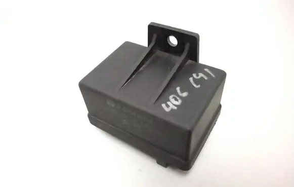 Peugeot 406 Glow plug pre-heat relay 9639912580