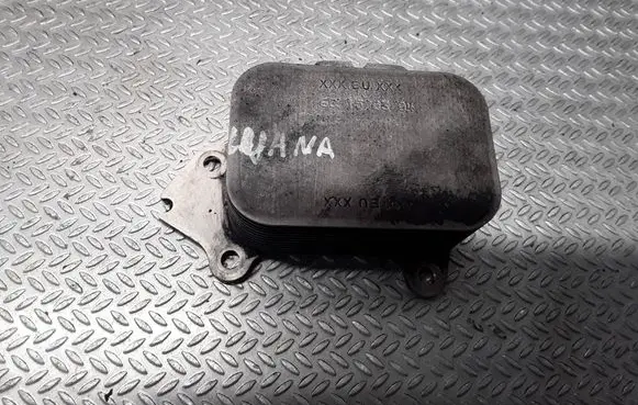 Suzuki Liana Oil filter mounting bracket