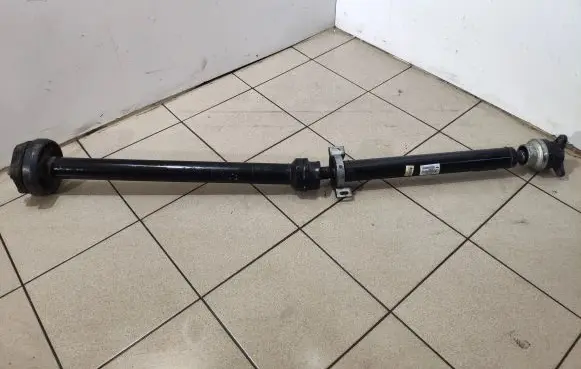 Mercedes-Benz GLC C253 Middle center prop shaft A2534106801