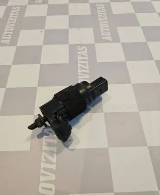 Porsche Macan (95B) Windscreen/windshield washer pump 8K9955647