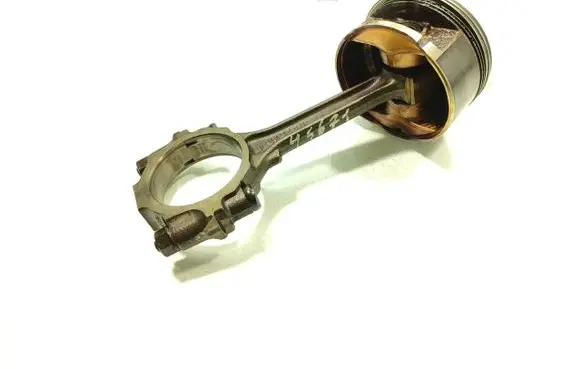 Chrysler Voyager Piston with connecting rod 4654355E