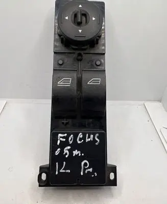Ford Focus Electric window control switch 3M5T14529AB 0368003