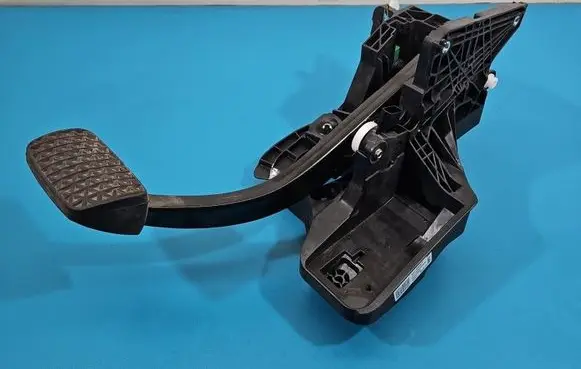Opel Insignia B Pedal assembly 84344897 IMPRK1547516