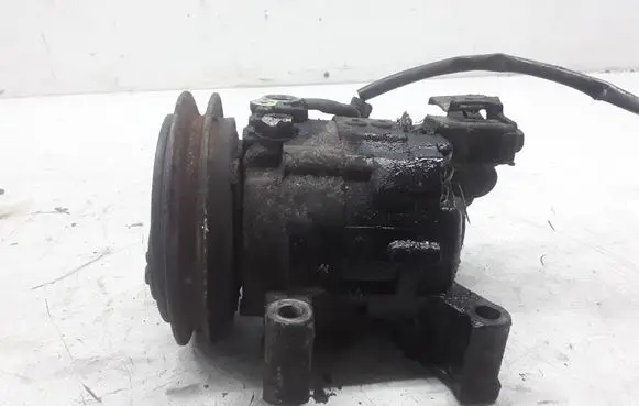 Nissan X-Trail T30 Air conditioning (A/C) compressor (pump) 506021