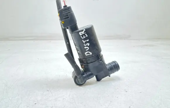 Dacia Duster Windscreen/windshield washer pump 286200851R 286203634R 8200067015