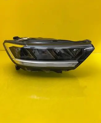 Volkswagen T-Roc Headlight/headlamp 2GA941006F