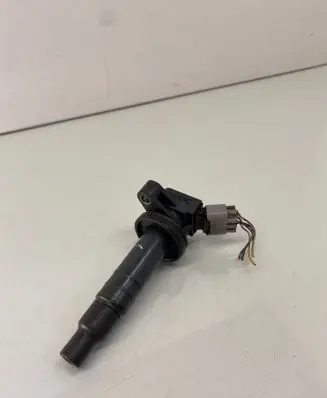Toyota Avensis T250 High voltage ignition coil 9008019019