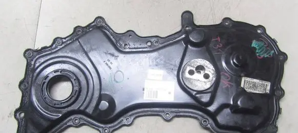 Renault Trafic II (X83) Timing chain cover 8200729304