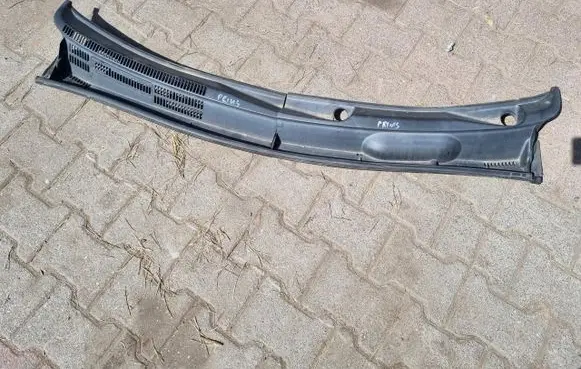 Toyota Prius (XW20) Wiper trim 5570847080 5578147080