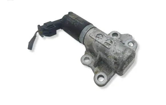 Volvo XC60 Camshaft vanos timing valve 31480440 21150687 UB100707