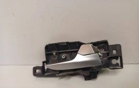 Ford Mondeo MK IV Front door interior handle 6M21U22600