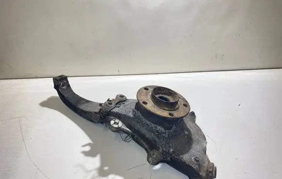 BMW 7 F01 F02 F03 F04 Front wheel hub