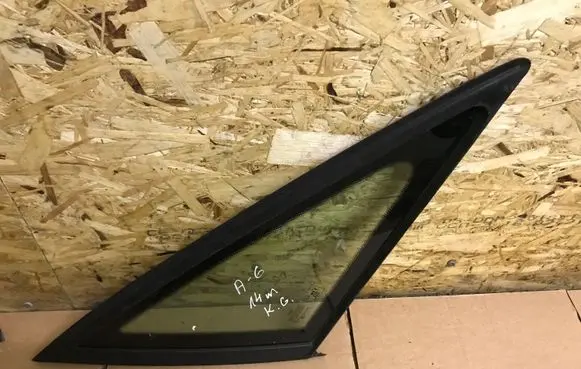 Audi A6 S6 C7 4G Front triangle window/glass 