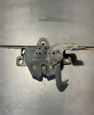 Opel Antara Engine bonnet/hood lock/catch