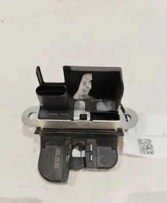 Volkswagen Golf VII Tailgate/trunk/boot lock/catch/latch 5G6827505B