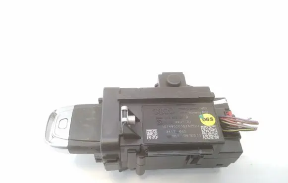 Audi A5 8T 8F Ignition lock 8K0909131B