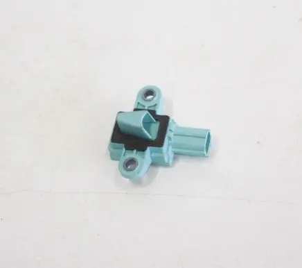 Audi Q5 SQ5 Airbag deployment crash/impact sensor 8K0955557C 5WK43809