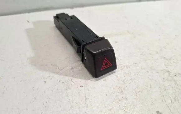 Volvo XC60 Hazard light switch 30739296