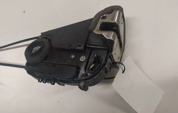 Toyota Prius (XW20) Rear door lock