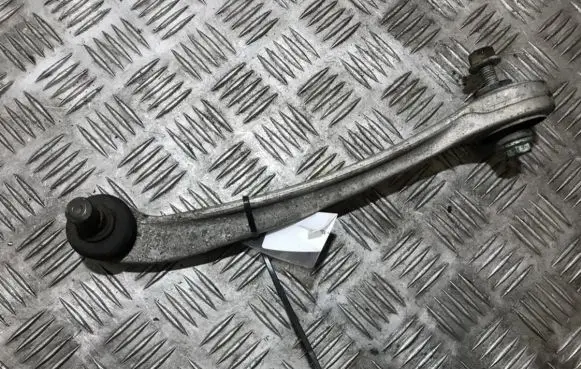 Volkswagen PASSAT B5.5 Front lower control arm/wishbone