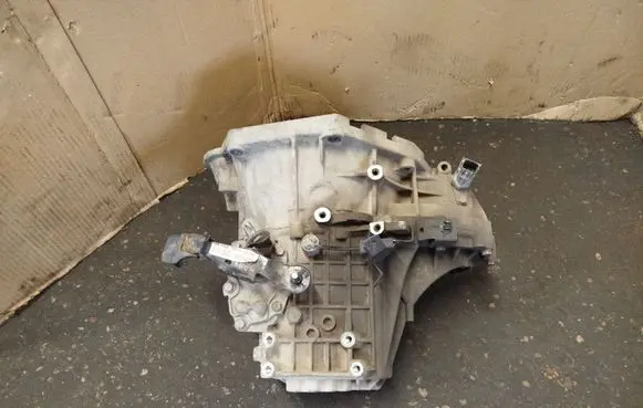 Hyundai i10 Manual 5 speed gearbox MK1671181070 PT61MT PT61
