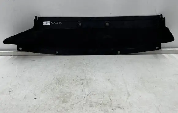 Volvo XC40 Radiator trim 30747787