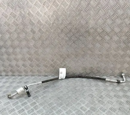 BMW i3 Air conditioning (A/C) pipe/hose 9291273
