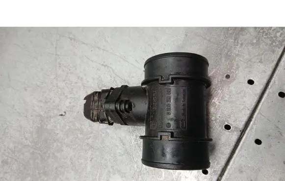 Opel Corsa C Mass air flow meter 0280218031