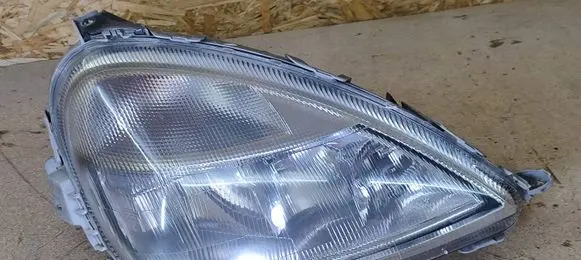 Mercedes-Benz A W168 Headlight/headlamp A1688200261 0301152202