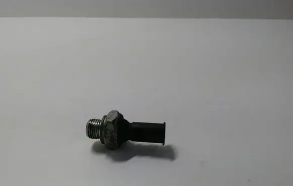 Ford Focus Oil pressure sensor 3545696