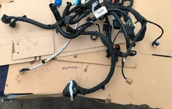Ford Kuga III Engine installation wiring loom LX6T14305EAAF