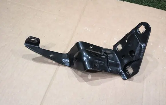 Renault Master III Sliding door upper roller guide/hinge 777946809R